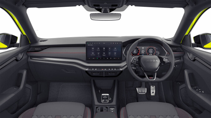 Skoda Octavia 2.0 TSI vRS 5dr DSG Petrol Hatchback - Image 4